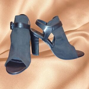 SHEIN peep toe booties